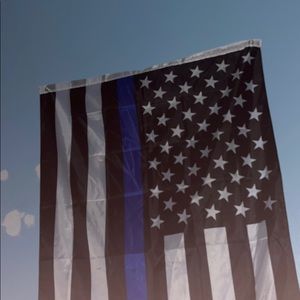 Meet your Posher, Juris